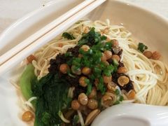 肉酱面-上海中医药大学-食堂