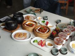 -乜都得港式茶楼(天贵路店)
