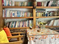 -月亮眼花园餐厅书吧酒吧