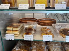 -诺嘉甜品(世贸店)