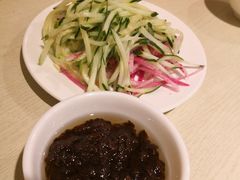 炸酱面-黑八私房老北京炸酱面