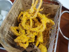 -BHC炸鸡(明洞总店)