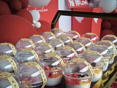 -茅草房·河畔园林火锅