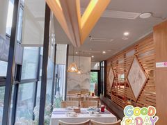 -花间别院(凤凰店)