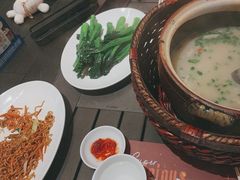 -喷泉广场餐厅·宵夜·海鲜烧烤大排档(长隆企鹅酒店)