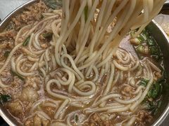 -正宗杨记普洱酸醋米线(总店)