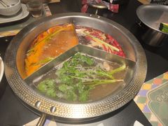 -廖掌柜·重庆鲜货火锅(上海首店)