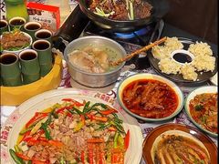 -耙吉吉川味小酒馆(本地人回头店)