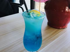-榴莲咖啡馆