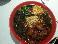 -小龙大肉面馆