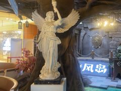 -暴风岛沉浸式体验馆(百联世纪店)