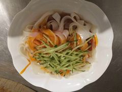 -秦香陕西食府(华贸天地店)