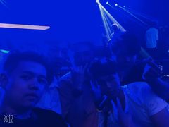 -SPACE(欢乐颂购物中心店)