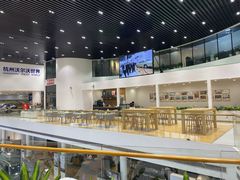-杭州中沃沃尔沃4S店(滨江区店)