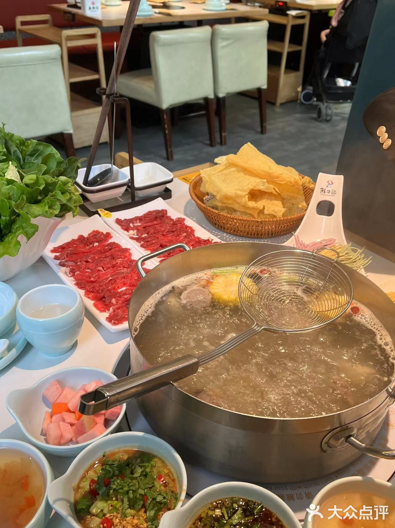 这么新鲜美味竟然还这么便宜的潮汕牛肉火锅被我找到了！