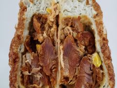 蟹黄肉松鸡肉-佩家私房烘焙(宝龙店)