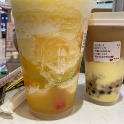 -桃桃屿·潮牌酷银(世纪荟店)