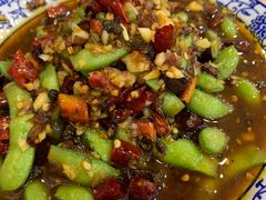 -江城燕子大排档(江汉路步行街店)