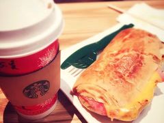 -星巴克(北京中关村北京国际店)