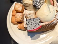 -铜锣湾·有麝自然香(渝北财富中心店)