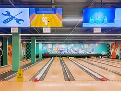 -极限PLAY运动娱乐新世界·团建派对表演休闲馆·室内高空游乐园