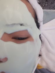 -战痘宣颜科学皮肤管理祛痘中心