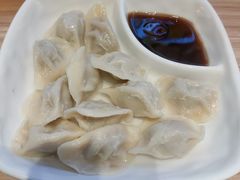 -小魔童·鲜切牛肉粉(时尚天河东区店)