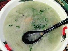 -刘姐啤酒鱼民族演艺餐厅(西街总店)