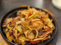 -东北范·金牌肘子·杀猪菜(美乐城店)