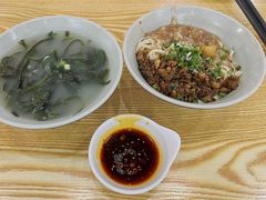 -嘉州北味春老烧麦·面食(叮咚街店)