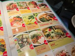 -大头虾越式风味餐厅(光明广场店)