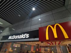 -麦当劳(火车北站餐厅)