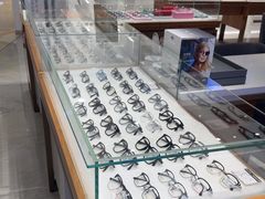 -宝岛眼镜(雨花吾悦广场店)