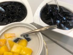 -梧州双钱龟苓膏(丽港航母店)