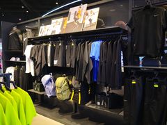 -NIKE品牌体验店(金源新燕莎店)
