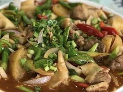 胡羊焖饼-许记驴肉黄面胡杨焖饼