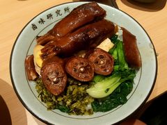 -狮头牌卤味研究所·卤味饭(花城汇南区店)