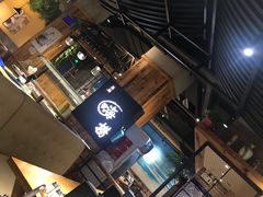 -洪氏嗨捞·广东猪肚鸡·椰子鸡火锅(西咸万象城店)