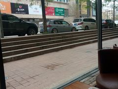-星巴克臻选(青岛麦凯乐分店)