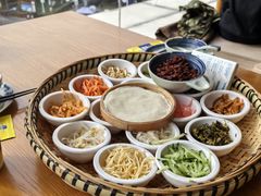 -包整·丝娃娃(一览甲秀楼风景店)