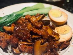 主厨卤肉饭-粉八·云南米线·建水烧烤(常熟路店)