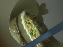 -山与蓝·轻糖鲜果蛋糕(勒泰店)