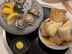 -斯普汇生蚝牛排馆(中骏世界城店)