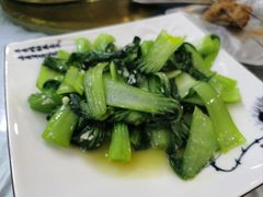 -尕胡才炕锅烤羊肉馆(八一路店)