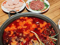 -旧街市鲜货老火锅(大光路店)