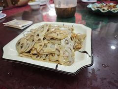 -雄仔农家菜馆·特色葱油鸡(六祖店)