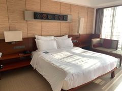 -三亚湾海居铂尔曼度假酒店