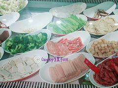 -小山城麻辣香锅(新邻生活广场店)