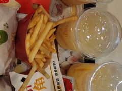 -麦当劳(宜昌东山大道店)