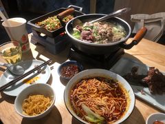 -全牛匠·乐山跷脚牛肉(新中关店)